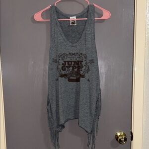 Junk Gypsy Gray Graphic Tank Top Small